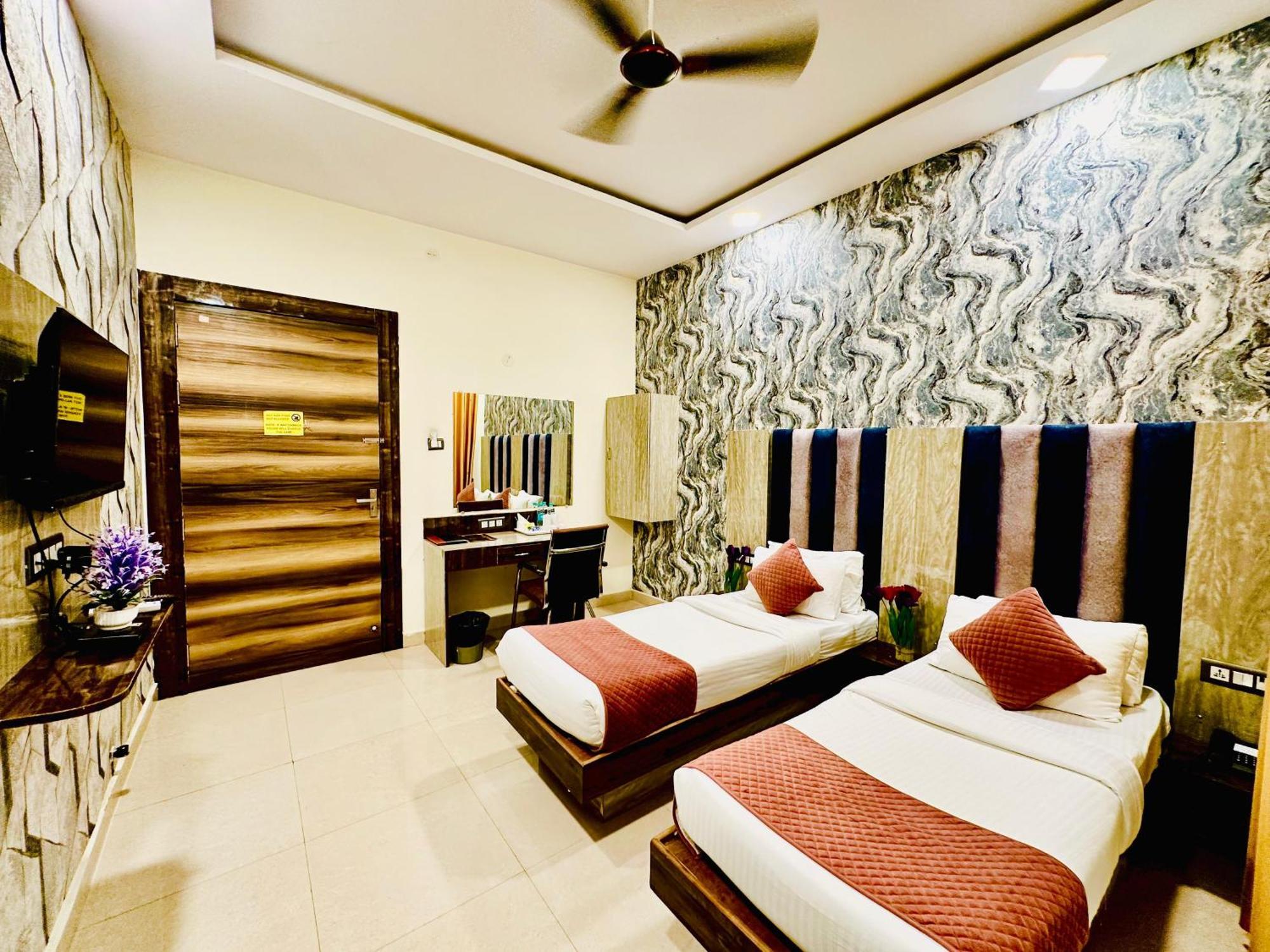 Hotel Sky International- Airport Zone Hyderabad Shamshabad Εξωτερικό φωτογραφία