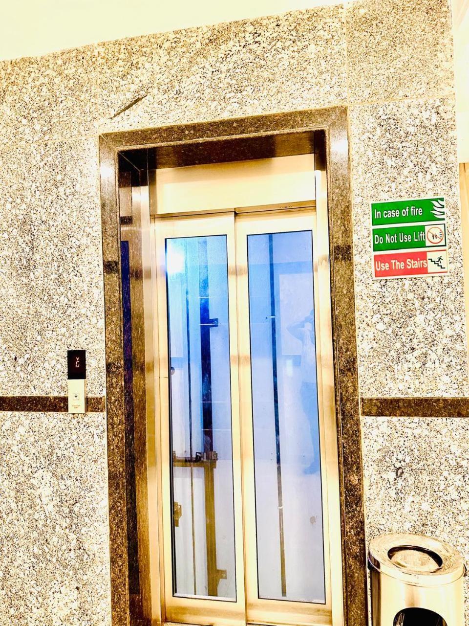 Hotel Sky International- Airport Zone Hyderabad Shamshabad Εξωτερικό φωτογραφία