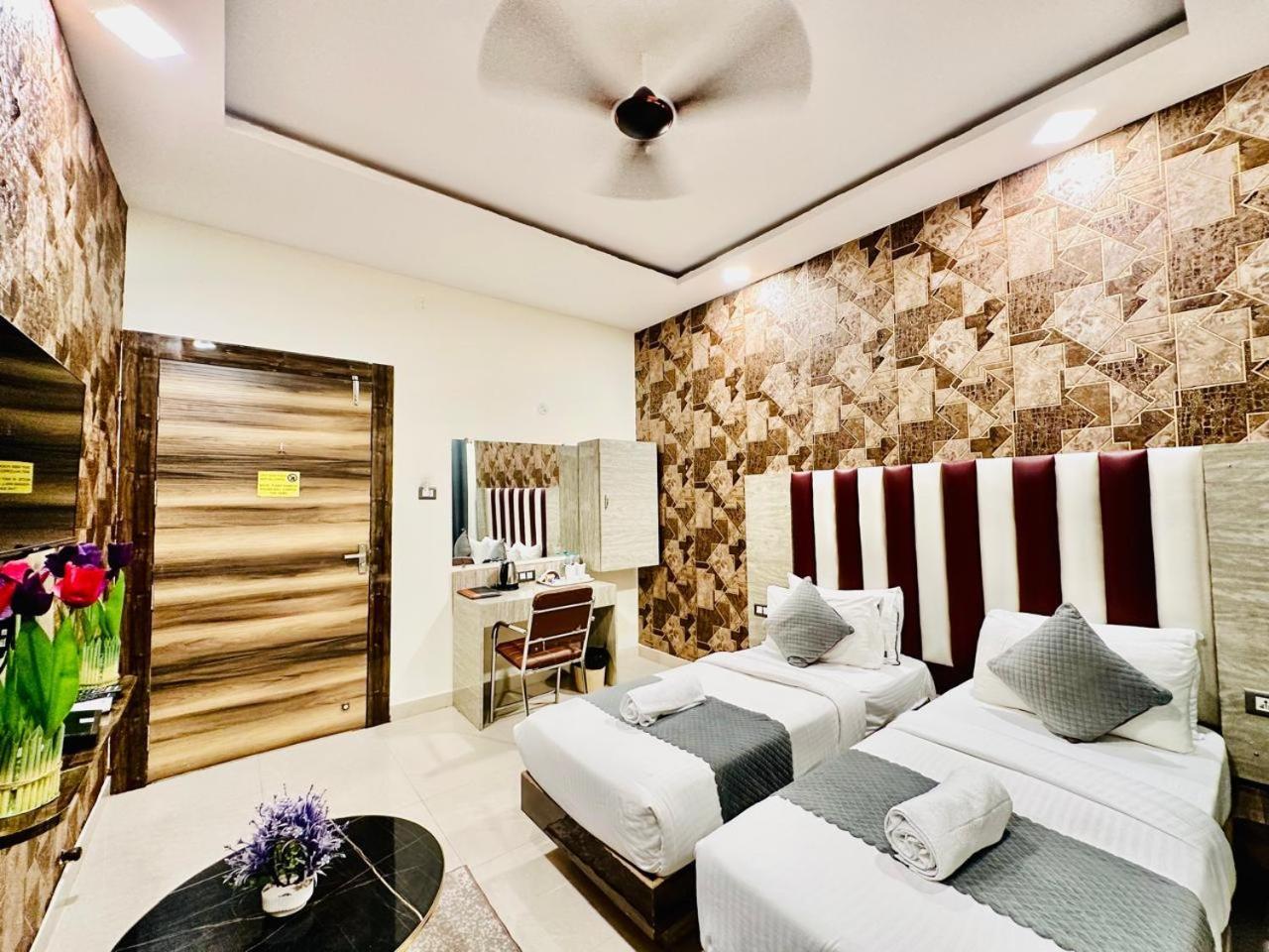 Hotel Sky International- Airport Zone Hyderabad Shamshabad Εξωτερικό φωτογραφία